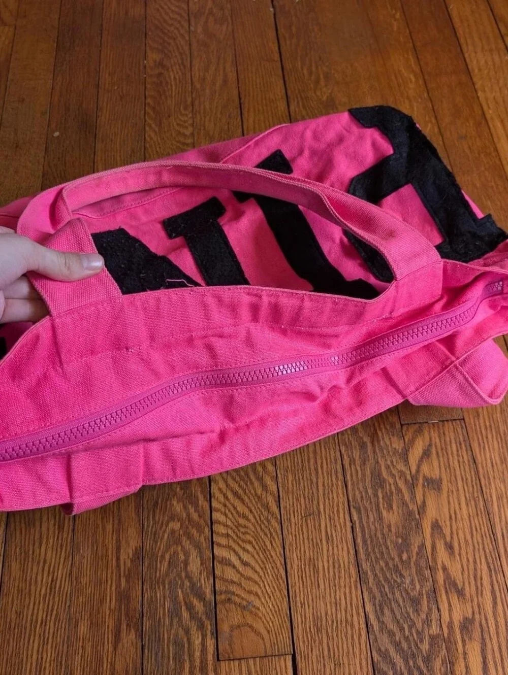 PINK Victorias Secret has pink